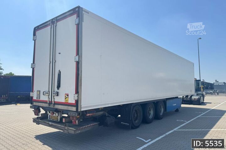 Gekoeld/bevroren transport Krone SD / BPW Drum / Carrier Vector 1550 / DHOLLANDIA