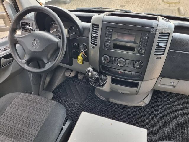 Presenning Mercedes-Benz Sprinter 316 CDI 4X4 4MATIC DC open laadbak Hui...