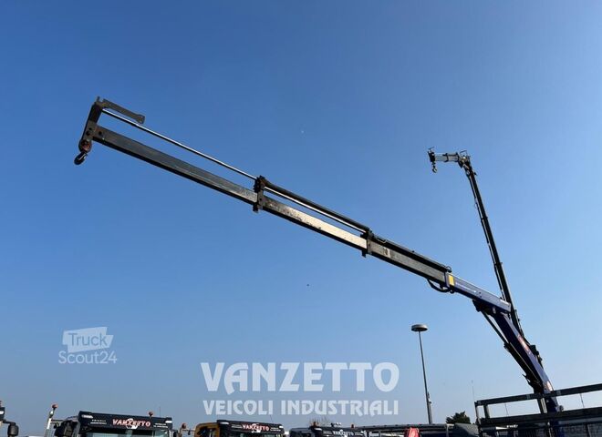 LKW mit Kranaufbau Iveco 120e18