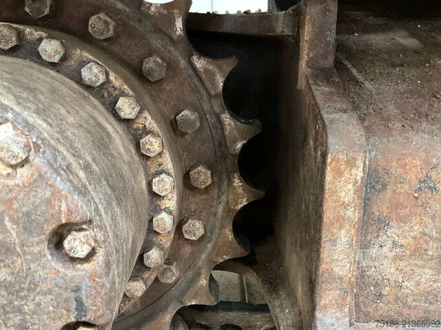 Raupenbagger Hitachi ZX 225 US LC-5 B