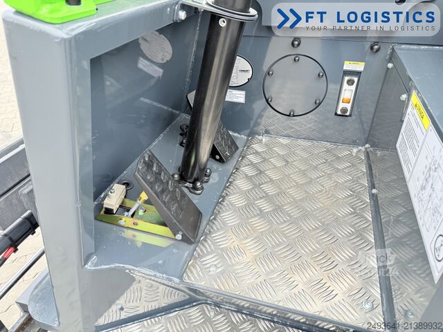 Wózek widłowy czterokierunkowy Combilift CB3000 DIESEL TRIPLEX 5550 SIDE SHIFT