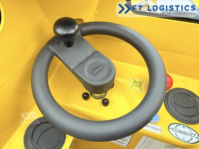 Wózek widłowy czterokierunkowy Combilift C3000STE TRIPLEX WIDE POSITIONER CABIN