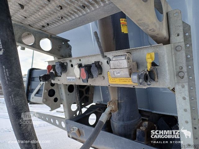 Semi-remorque benne Schmitz Cargobull Semitrailer Tipper Steel half pipe body 25m³