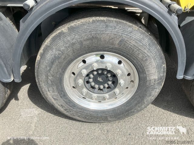 Semi-remorque benne Schmitz Cargobull Semitrailer Tipper Steel half pipe body 25m³