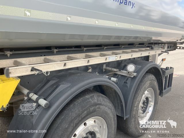 Semi-remorque benne Schmitz Cargobull Semitrailer Tipper Steel half pipe body 25m³