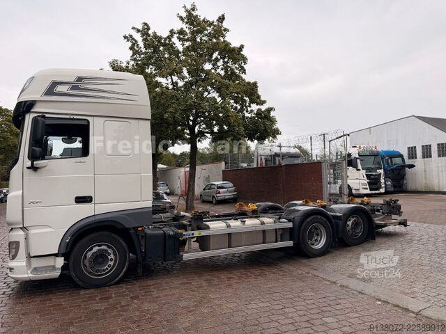 Camion con cassone intercambiabile DAF XF 480 FAR BDF 6x2 SSC LBW BÄR
