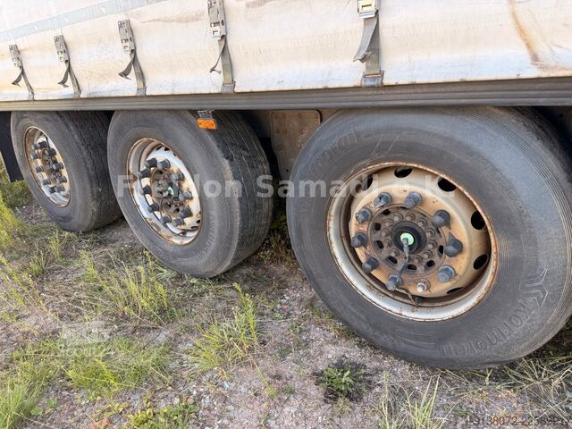 Öppen semitrailer med kapell SCHMITZ CARGOBULL SCB*S3T Standard Liftachse