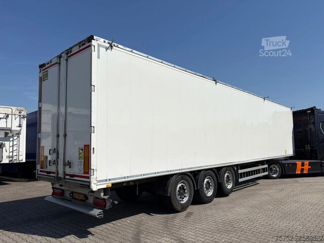 Движущийся пол Kraker N/A K-Force 92m3 Cargo Floor 10MM 2x Liftas SAF...