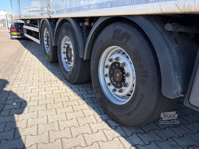 Рухома підлога Kraker N/A K-Force 92m3 Cargo Floor 10MM 2x Liftas SAF...