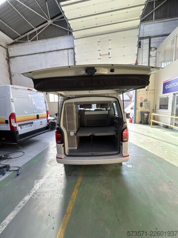 Kemperis Volkswagen California Coast 2022 | Automática | Techo elevable