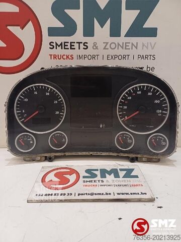 Instrument panel Man Occ instrumentenpaneel MAN