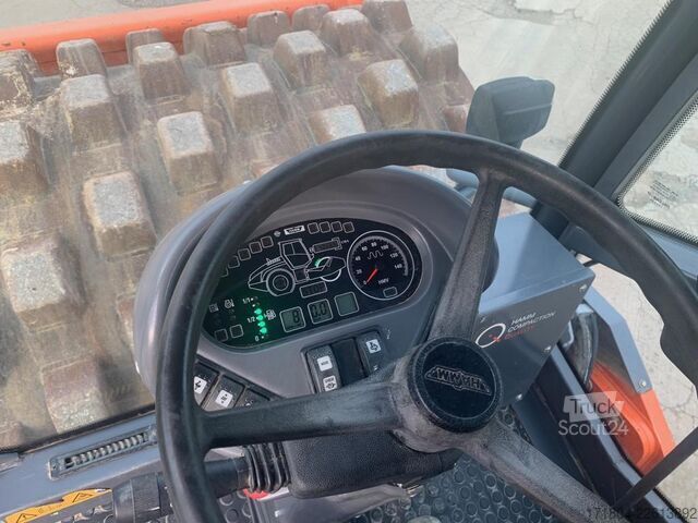 Vienbūgnis volas Hamm H 20i P