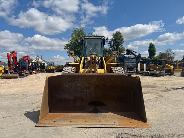 Chargeuse komatsu WA430-6