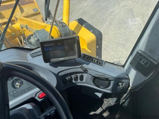 Chargeuse komatsu WA430-6