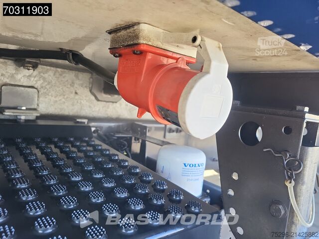 Transport refrigerat/congelat Volvo FM 330 4X2 Thermo King T-600R Lamberet Euro 6