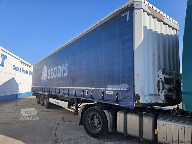Semirremolque abierto con toldo Krone SD