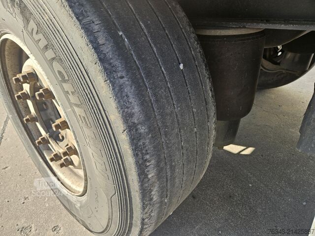 Semirremolque abierto con toldo Krone SD