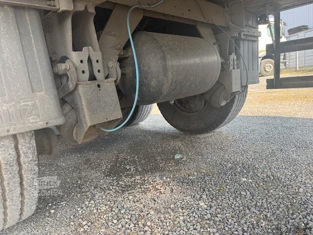 Izole kutu dorse Schmitz Cargobull 3 achs Tiefkühl Thermoking SL 200 Diesel