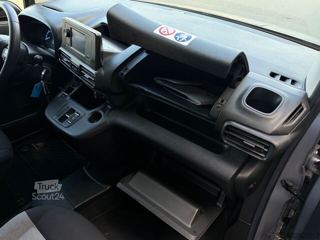 Kleinbus Citroën ë-Berlingo 136 FEEL M 2x Schiebetür Klima