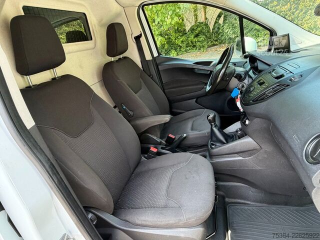 Минибус FORD Transit Courier 1.5 TdCi L1H1 Klima Ahk Kamera