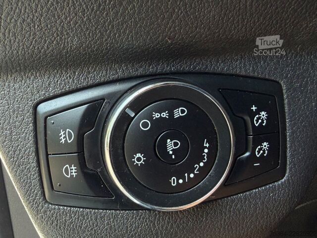 Минибус FORD Transit Courier 1.5 TdCi L1H1 Klima Ahk Kamera