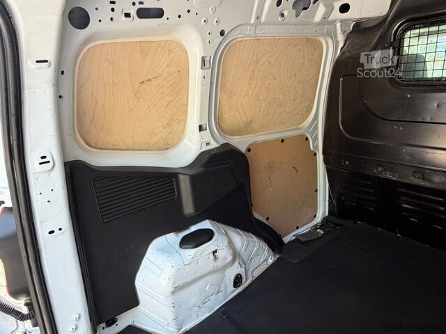Минибус FORD Transit Courier 1.5 TdCi L1H1 Klima Ahk Kamera