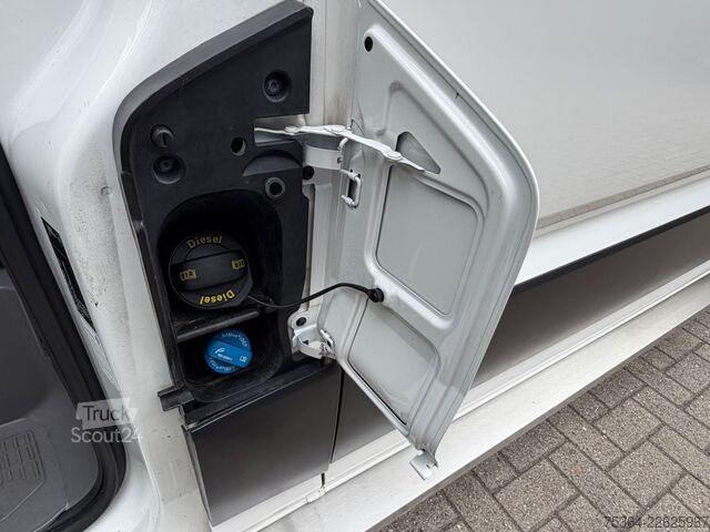Minibüs VW Crafter 2.0 Tdi  9 Sitze Motor springt nicht an