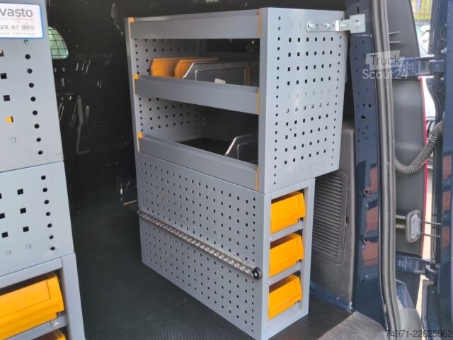 Furgoneta Ford Transit Connect Kasten L1 1.5D*AHK Klima Regale