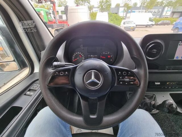 Furgoneta con caja Mercedes-Benz Sprinter 316 CDI 163 PK L2H2 EURO 6C
