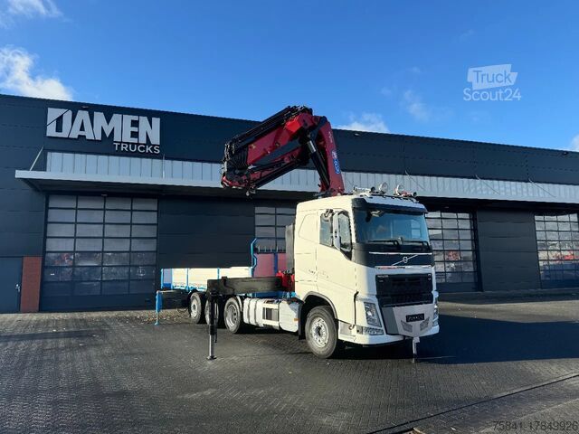 Vrachtwagen met kraan Volvo FH 540 FH 540 8x4 HMF 6020-O K6 + JIB FJ 1200-6