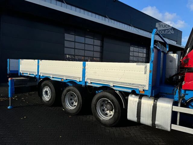 Vrachtwagen met kraan Volvo FH 540 FH 540 8x4 HMF 6020-O K6 + JIB FJ 1200-6