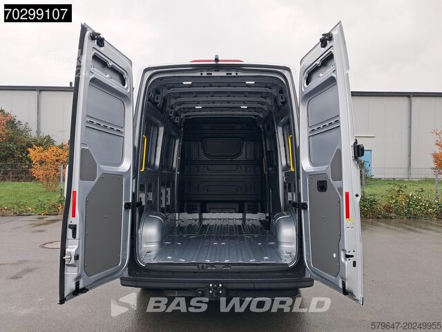 Camioneta familiar de techo alto Volkswagen Crafter 177pk NEU! Automatik 180PS AHK L3H3 LED...