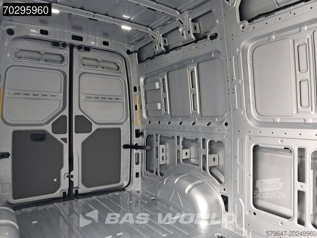 Camioneta familiar de techo alto MAN TGE 3.180 NEU! Automatik 180PS AHK L3H3 LED ACC...