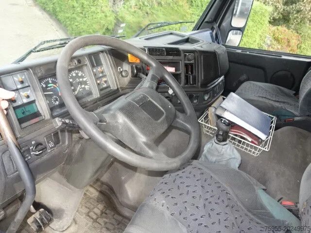 Tanker Volvo FM 360 18000 LITER,MANUALPOMP,MANUALCOUNTER