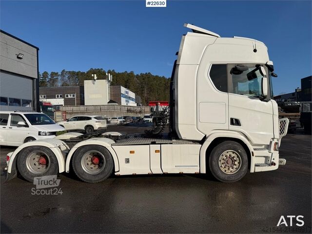 Standard-SZM Scania R580 6x4 tractor unit w/ hydraulics