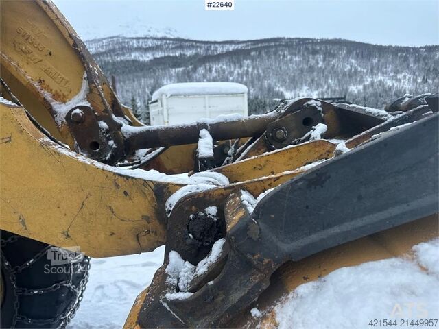 Yükleyici CAT 950F wheel loader w/ 2 buckets and pallet forks