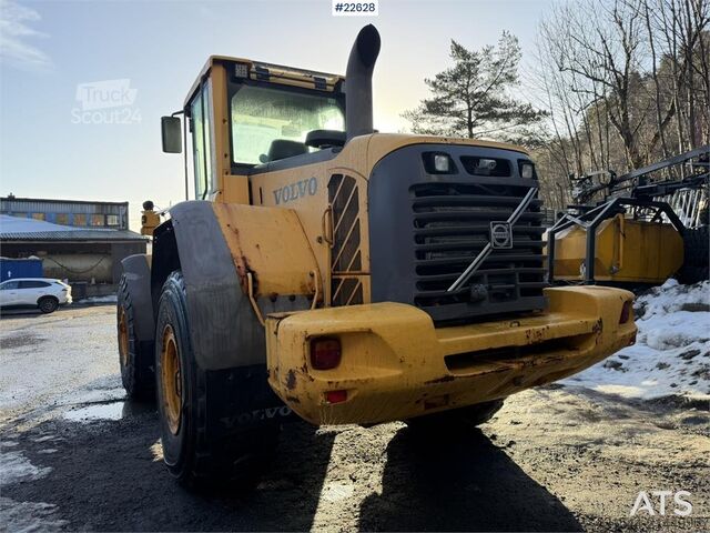 Yükleyici Volvo L110F wheel loader w/bucket and hydraulic pallet f