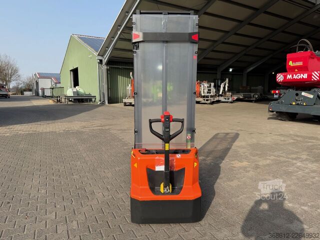 Ручний штабелер Noblelift PSE 12 B
