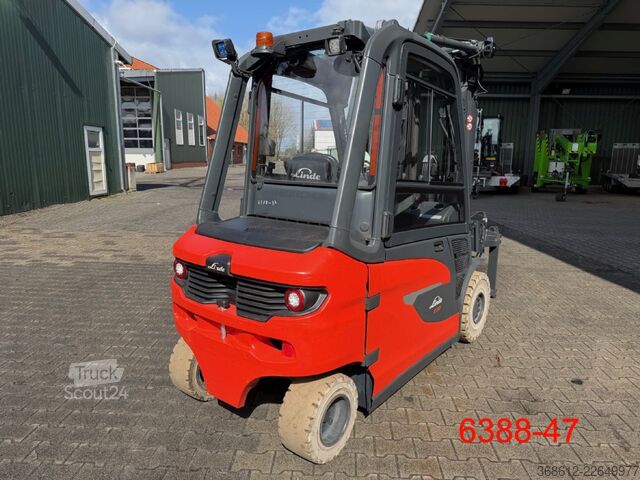 Фронтальний навантажувач вилковий Linde E 30 L 01