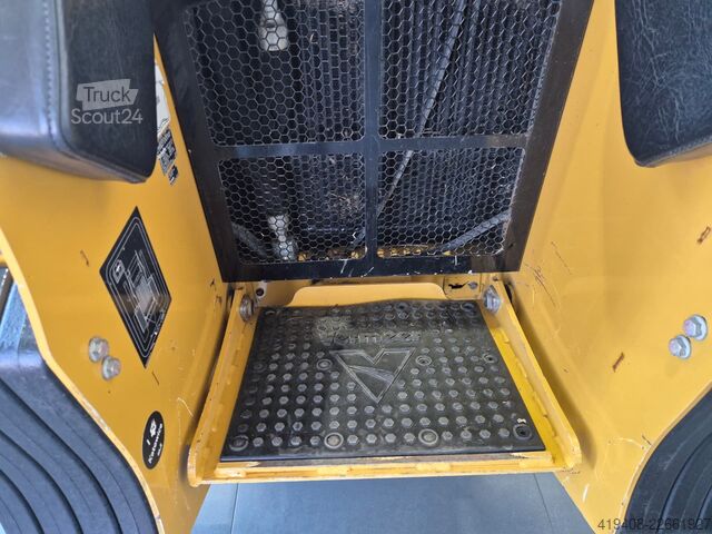 Mininakladač Vermeer S925TX - Mini Skidsteer - Like NEW!