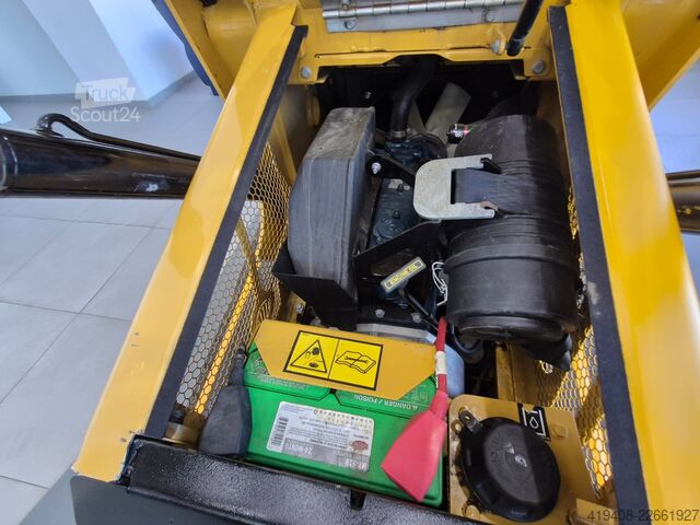 Mininakladač Vermeer S925TX - Mini Skidsteer - Like NEW!