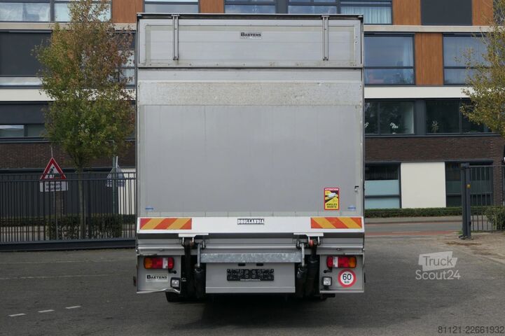 Posuvná plachta MAN TGM 12.250 | Roller sail | Dhollandia 1500kg | ...