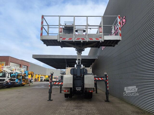 Plataforma elevadora Mercedes-Benz Antos 1833 4x2 France Elevateur 284 TBE