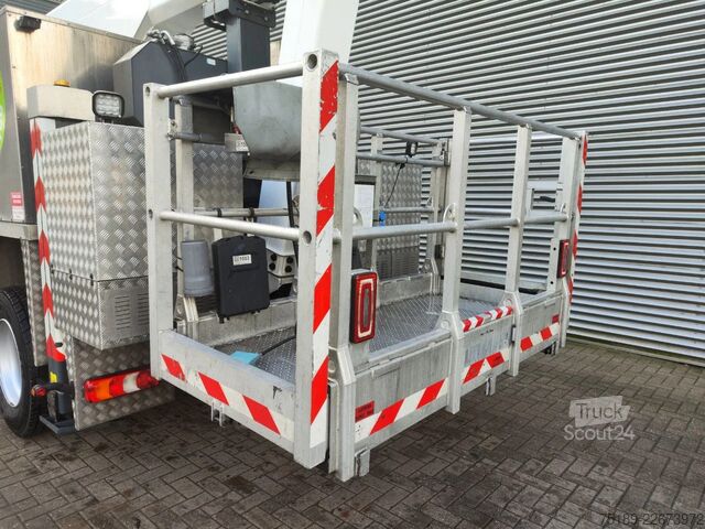 Plataforma elevadora Mercedes-Benz Antos 1833 4x2 France Elevateur 284 TBE
