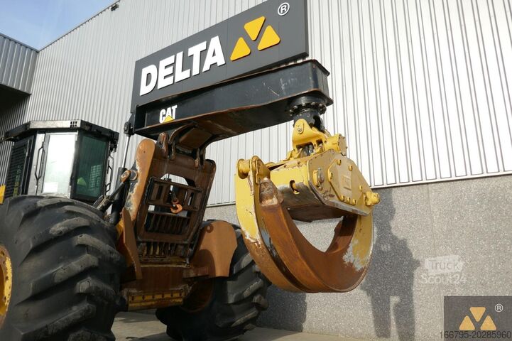 Rückezugmaschine Caterpillar 555D