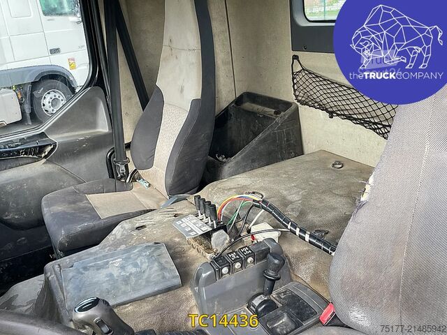 Transporte de contentores Renault Kerax 370