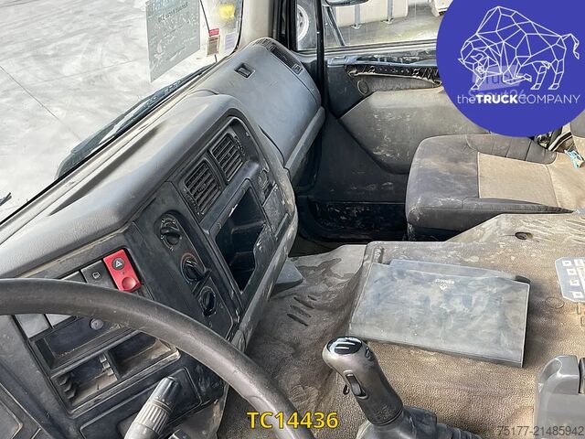 Transporte de contentores Renault Kerax 370