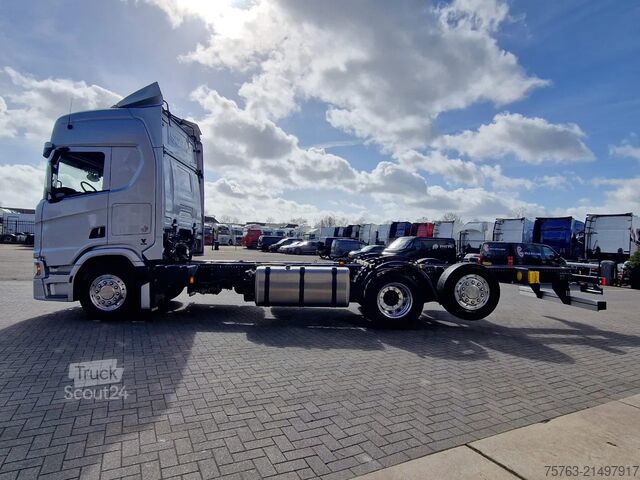 Podvozok s kabínou Scania R590 V8 NGS - FULL  SPEC!! - NEW - steering axl...