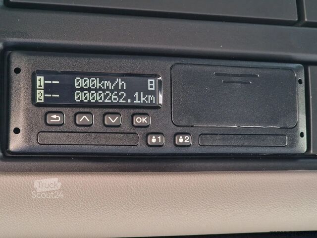 Podvozok s kabínou Scania R590 V8 NGS - FULL  SPEC!! - NEW - steering axl...