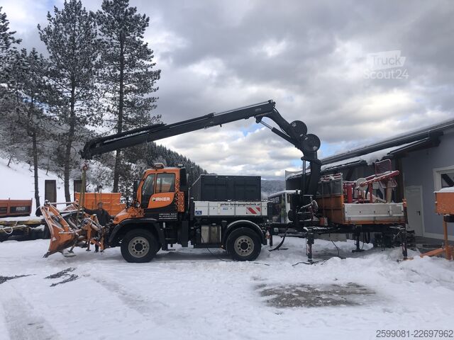Unimog με γερανό Mercedes-Benz Unimog U 400